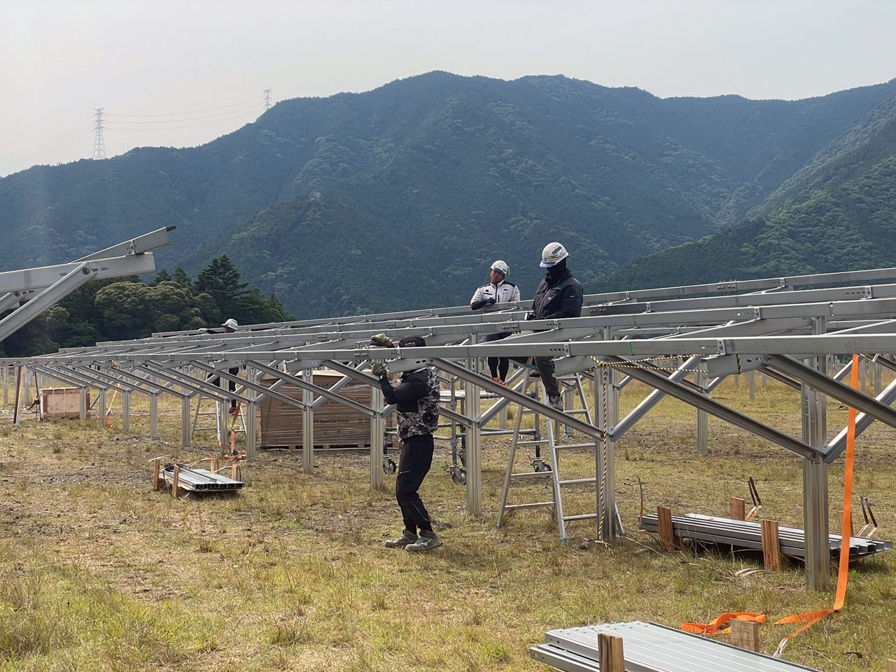 大塚製薬太陽光発電所建設工事