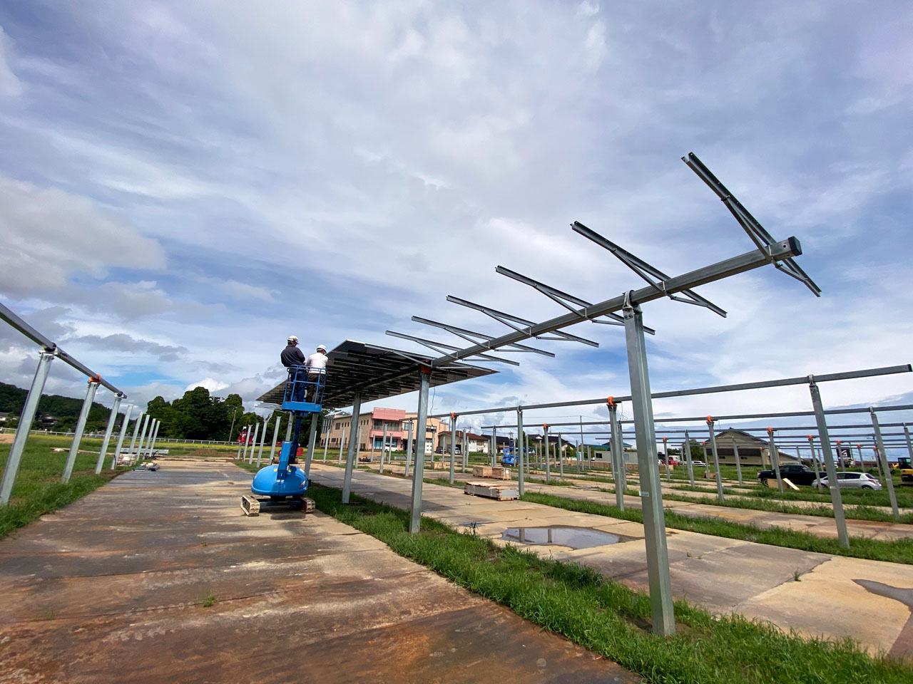 氷見加納地区営農型太陽光発電所設置工事