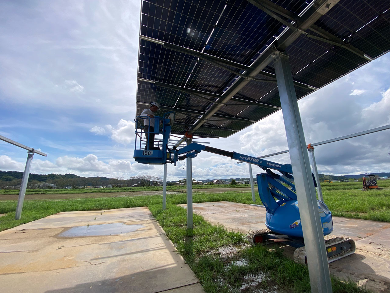 氷見加納地区営農型太陽光発電所設置工事